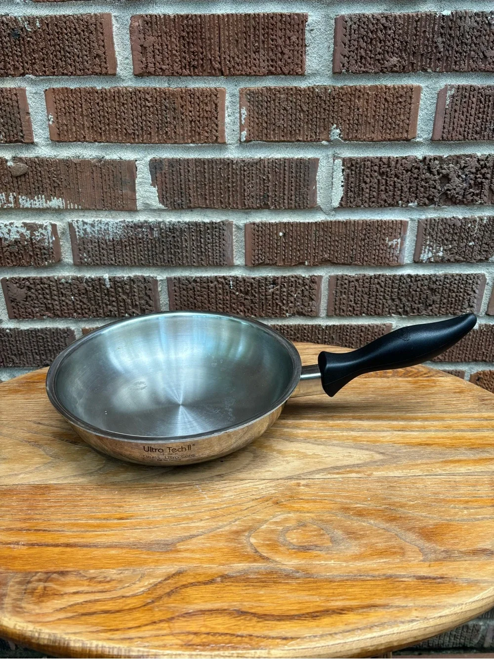 Carico Ultra-tech II Ultra Core Stainless Steel Sauce Pan No lid 9 in